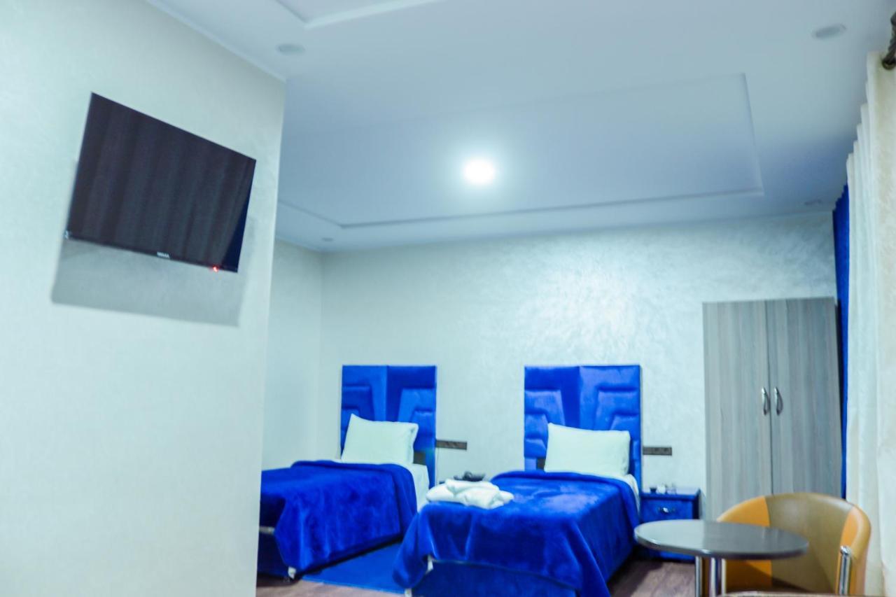 Hotel Borj El Arab Kourigha Esterno foto