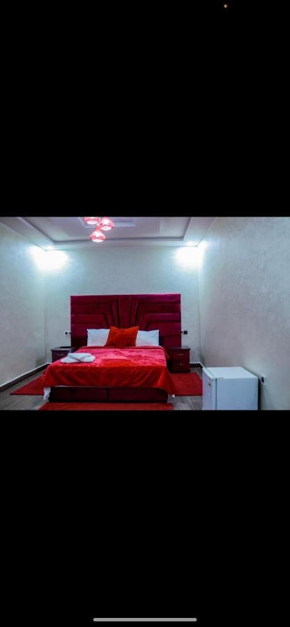 Hotel Borj El Arab Kourigha Esterno foto